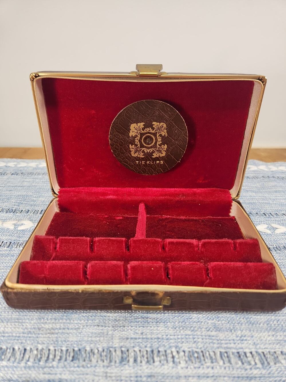 Vintage Mens Jewelry Box Cufflink Tie Clip Case Red Velvet Faux Croc MCM